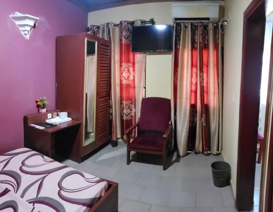 Britannia Hotel Cmr Yaoundé Εξωτερικό φωτογραφία