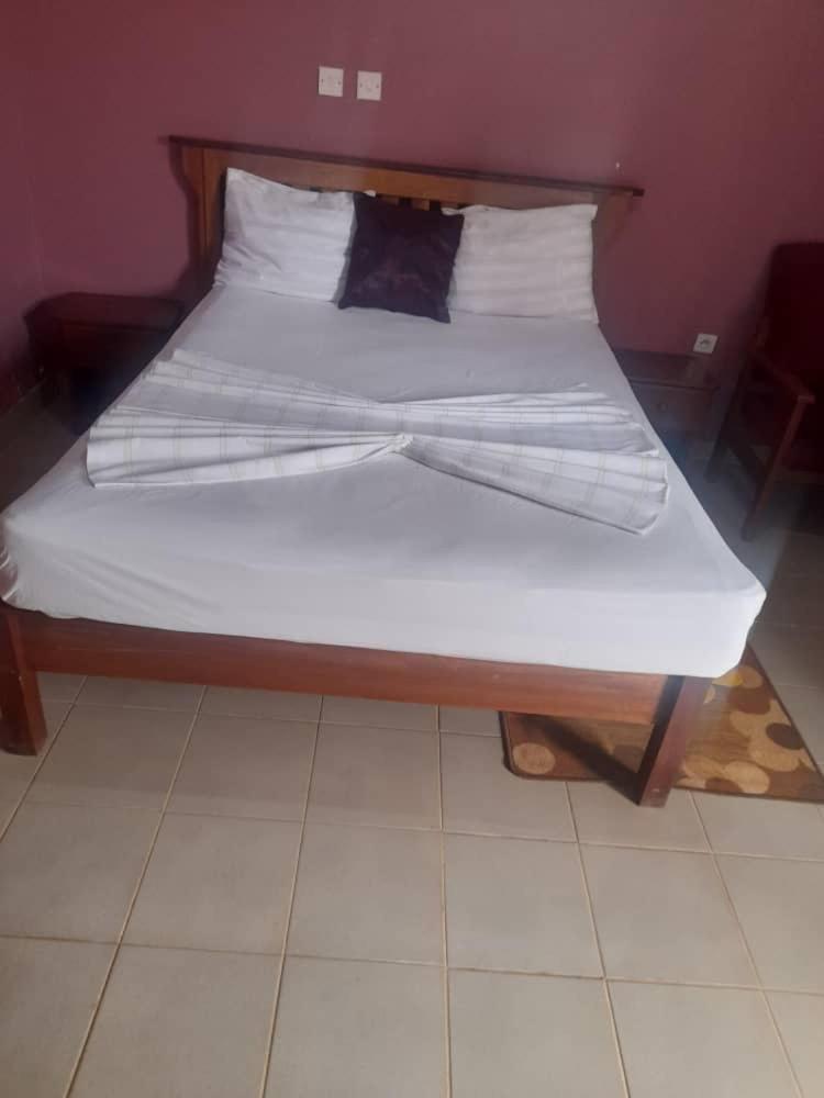 Britannia Hotel Cmr Yaoundé Εξωτερικό φωτογραφία